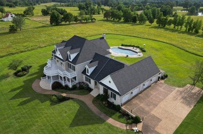 9125 Hwy 196 Hwy, Collierville, MS