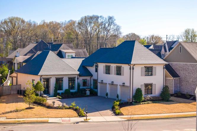 353 Bubby Dr, Collierville, TN