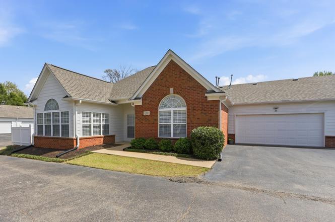 20 Peyton Ridge Cv, Collierville, TN