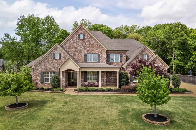 125 Hunters Rest Ln, Piperton, TN