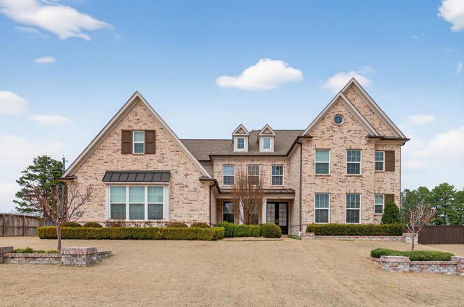 408 Tender Oaks Ln N, Collierville, TN