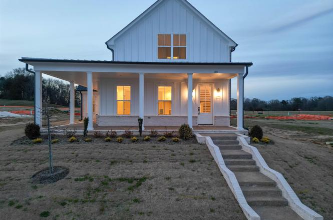 30 Rambling Rex Trl, Piperton, TN