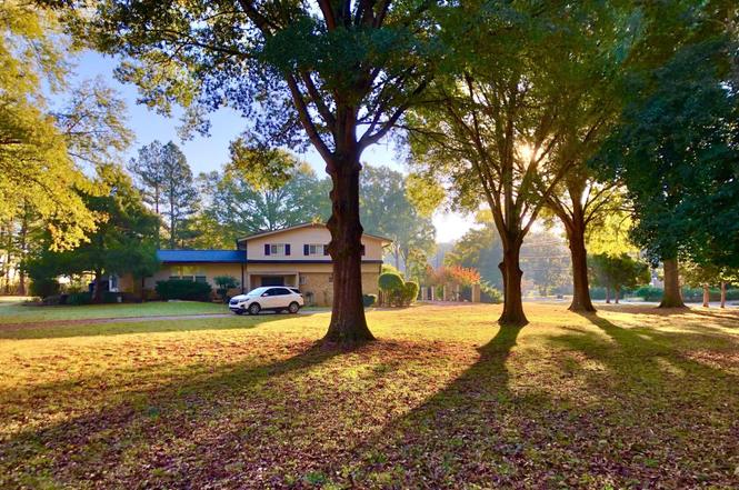 544 Peterson Lake Rd, Collierville, TN