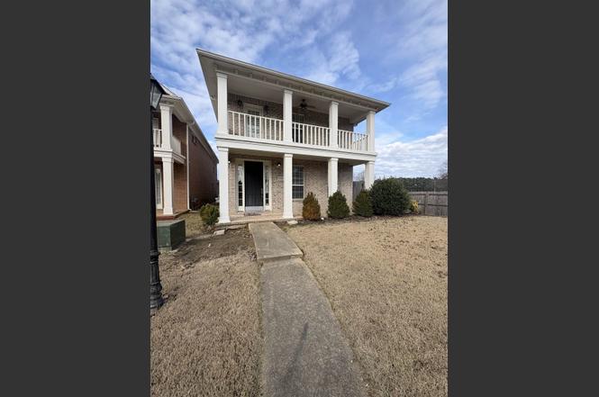 10448 Sunnybrook Cir, Collierville, TN