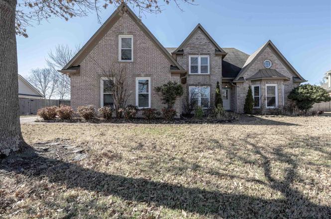 439 Bowling Brooke Dr, Collierville, TN