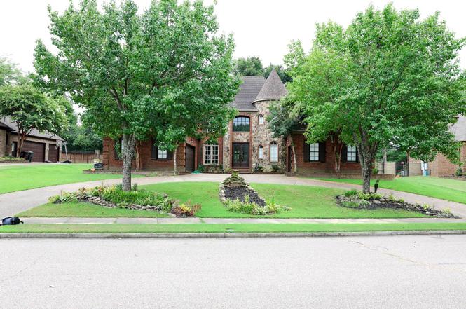 649 Ridge Springs Rd, Collierville, TN