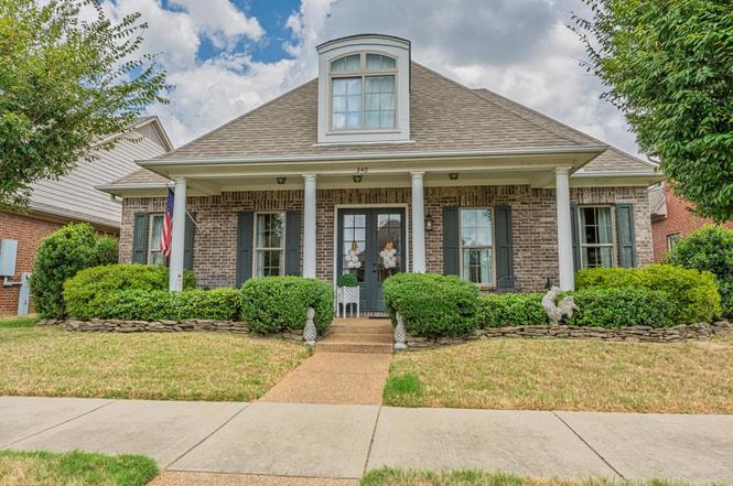 340 Dogwood Valley Dr, Collierville, TN