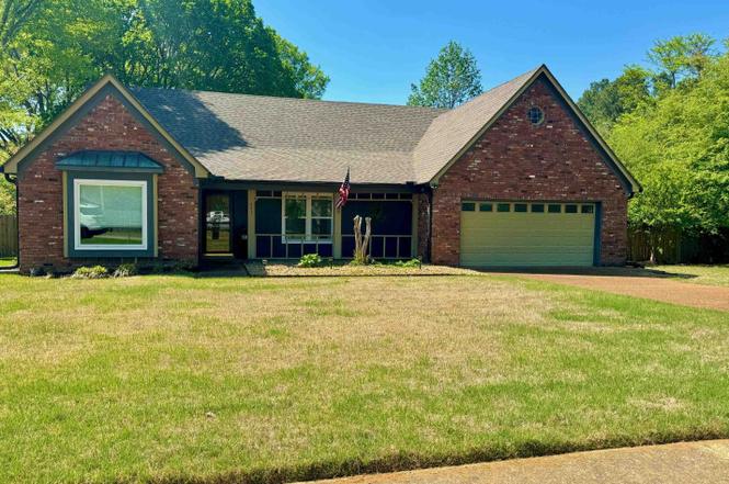 641 Hermitage Trail Dr, Collierville, TN