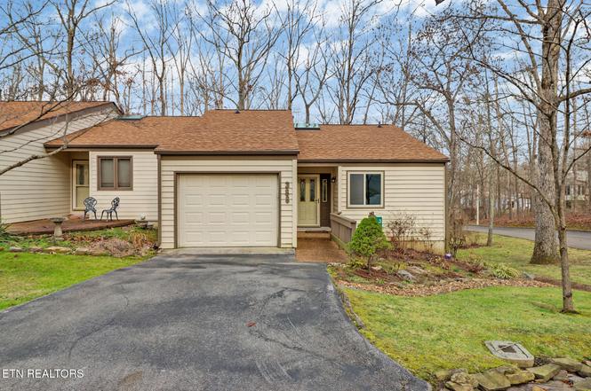 388 Lake Catherine Ct, Crossville, TN