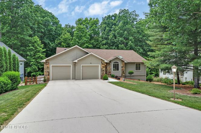 35 Pineridge Ct, Crossville, TN