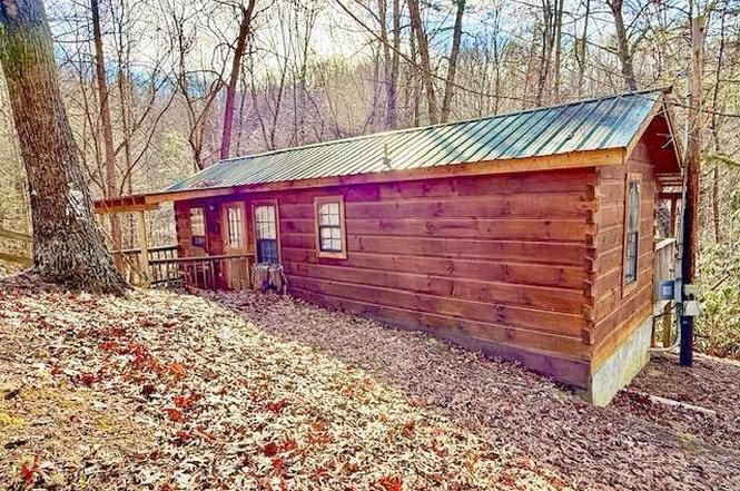 1041 Ridgefield Dr, Sevierville, TN