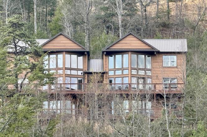 4228 Wears Valley Rd Unit 181, Sevierville, TN