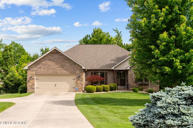25 Hemlock Ct, Crossville, TN