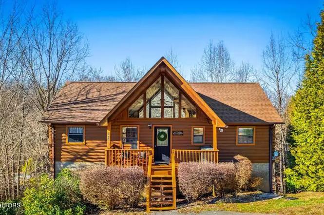 1615 Pinewood Way, Sevierville, TN
