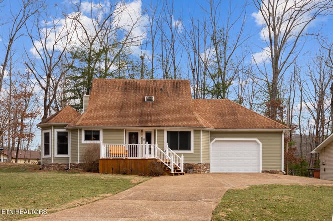 159 Glenwood Dr, Crossville, TN