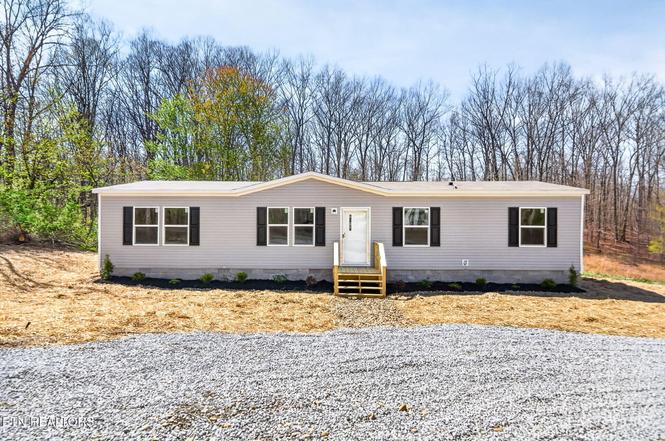 223 Dublin Dr, Crossville, TN