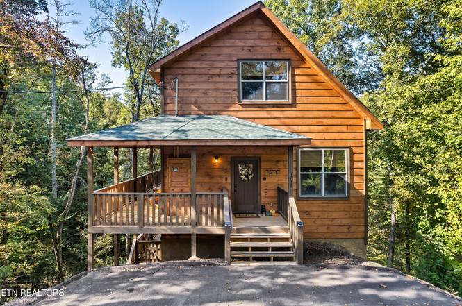 1518 Gregory Way, Sevierville, TN
