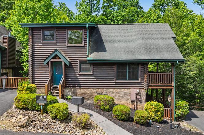 755 Glory Ridge Way, Gatlinburg, TN