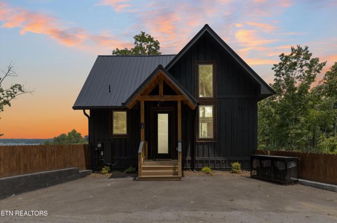 130 Jolene Way, Sevierville, TN
