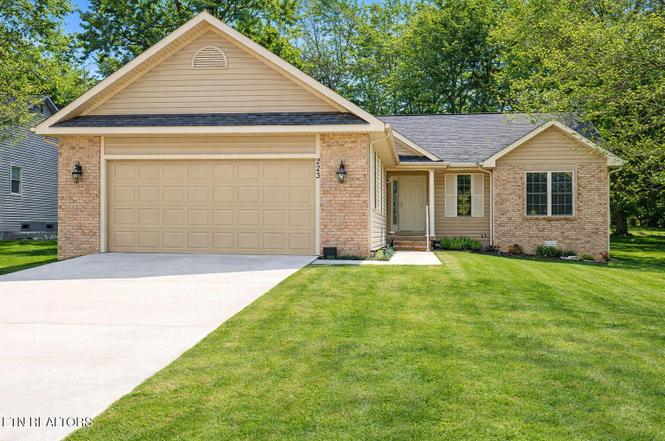 223 Forest Hill Dr, Crossville, TN