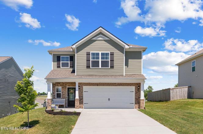 1106 Beacon Rd, Sevierville, TN