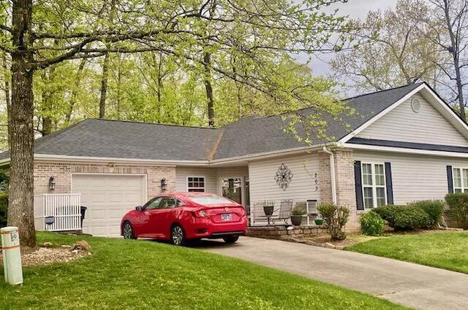 203 Seminole Cir, Loudon, TN