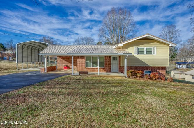 1370 Circle Dr, Loudon, TN