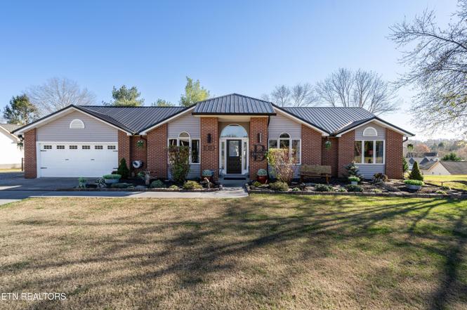 1010 Columbine Lea, Sevierville, TN