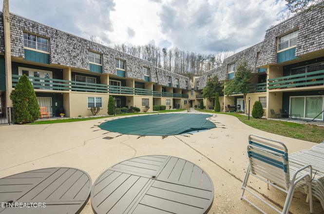 260 Roaring Fork Rd Apt 217, Gatlinburg, TN