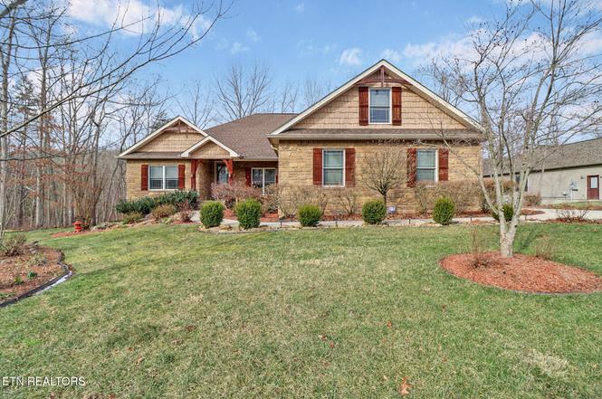 36 Kingsbridge Ln, Crossville, TN