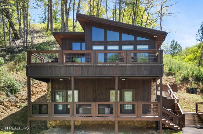 1613 Mitchell Farm Rd, Sevierville, TN