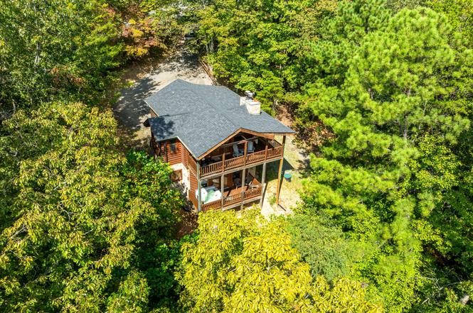 4062 Chamberlain Ln, Sevierville, TN