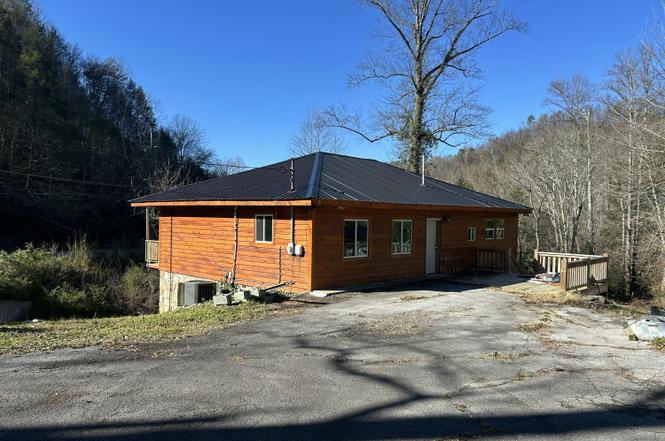 3545 East Pkwy, Gatlinburg, TN