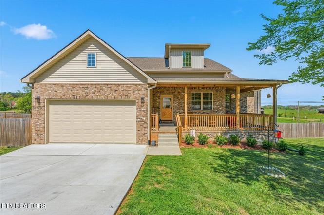 1523 Rosewood Dr, Sevierville, TN