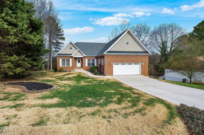 201 Tecumseh Way, Loudon, TN