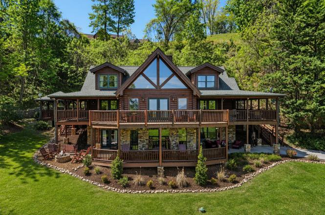 2414 Walnut Cove Way Way, Sevierville, TN