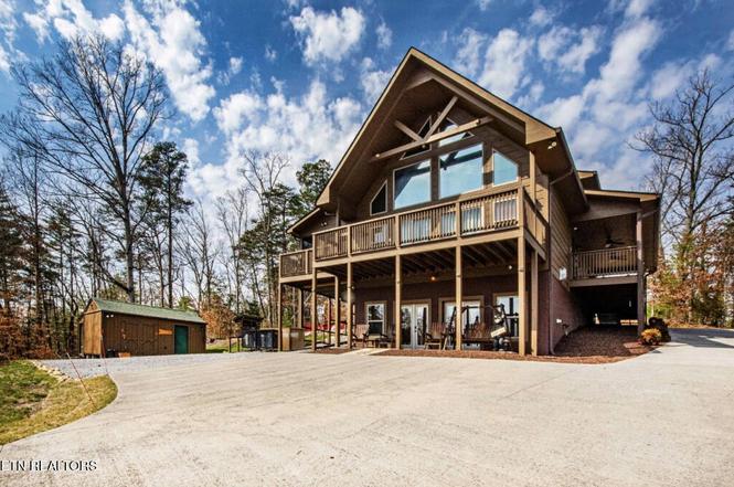1607 Ridgecrest Dr, Sevierville, TN