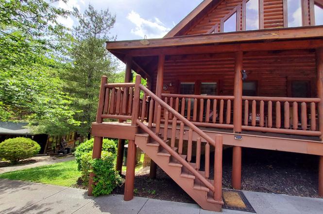 3125 Smoky Ridge Way, Sevierville, TN