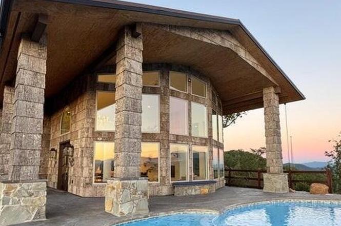 3661 Richardson Cove Rd, Sevierville, TN