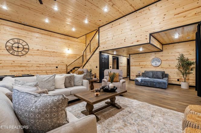 2881 Caughorn Mountain Rd, Sevierville, TN