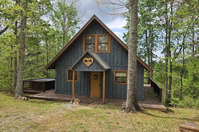 3827 Getta Way, Gatlinburg, TN