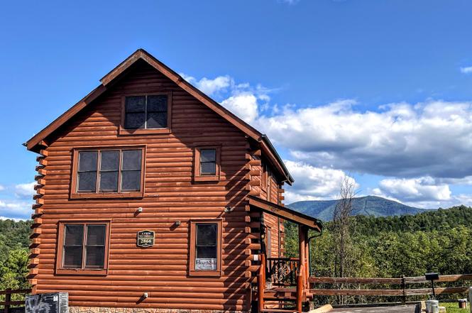 2866 White Oak Ridge Ln, Sevierville, TN