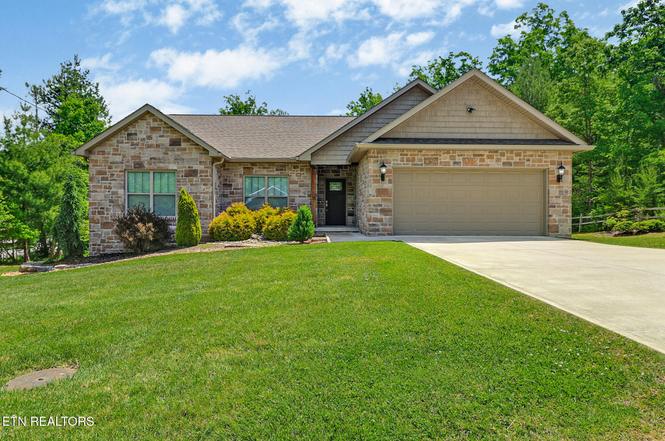 142 Forest View Dr, Crossville, TN