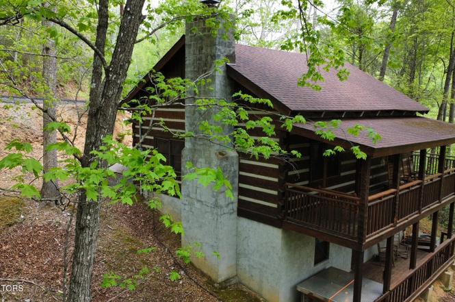519 Picadilly Ln, Gatlinburg, TN