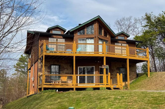 1107 Fox Run, Gatlinburg, TN