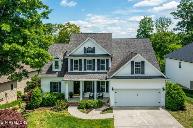 221 Gadusi Way, Loudon, TN