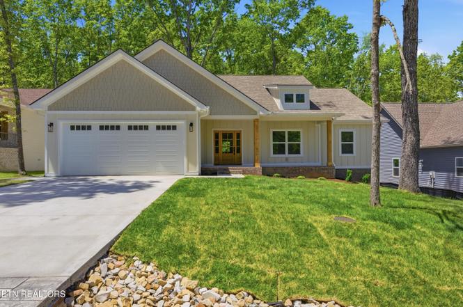 162 Hawes Cir, Crossville, TN
