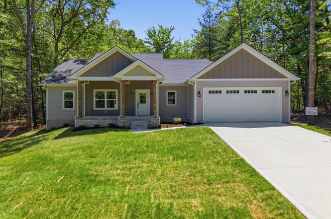 177 Hawes Cir, Crossville, TN