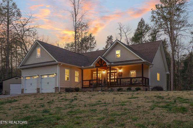2116 Cub Cir, Sevierville, TN