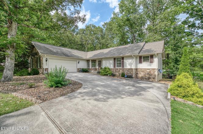 138 Baltusrol Rd, Crossville, TN